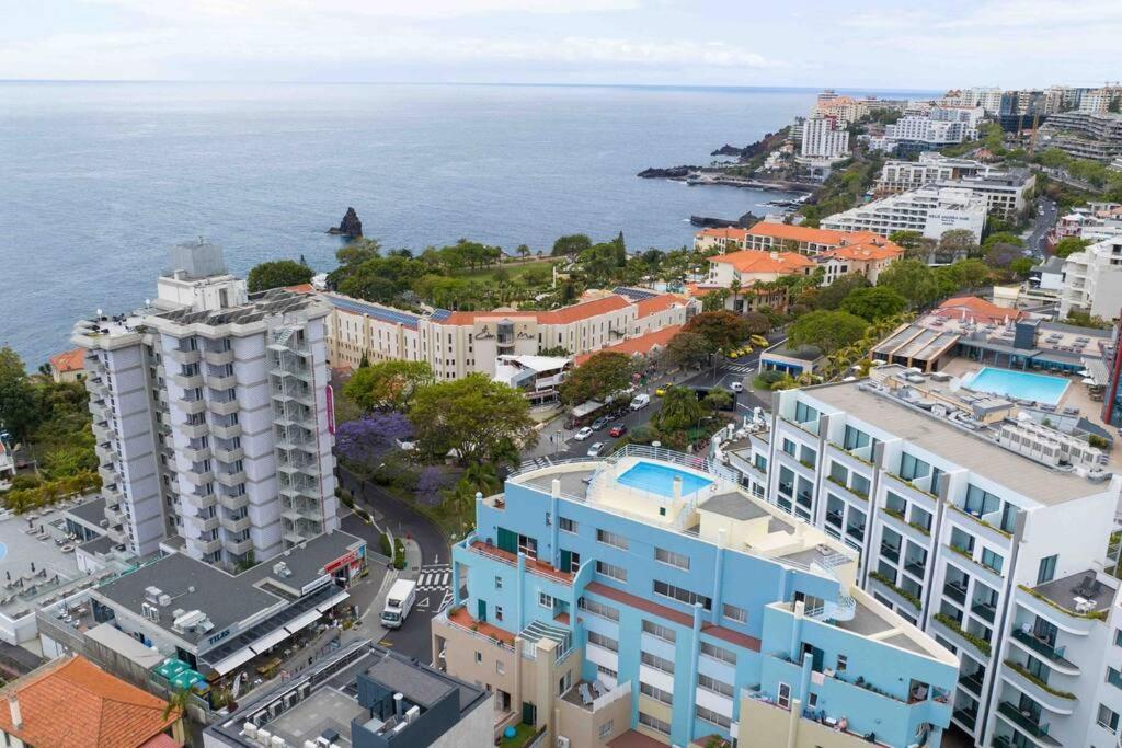 By The Sea III Lido - Com Piscina Apartment Funchal  Exterior photo
